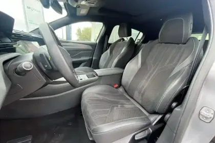 Photo 13 Peugeot 308  BlueHDi 130ch S&S EAT8