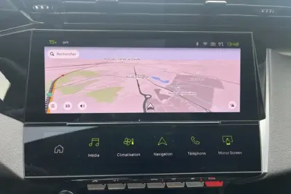 Photo 19 Peugeot 308  BlueHDi 130ch S&S EAT8