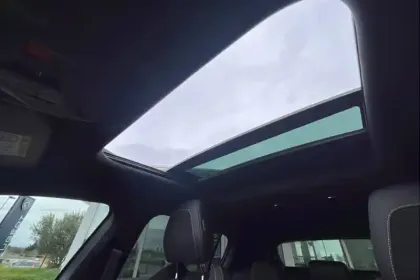 Photo 16 Peugeot 308  BlueHDi 130ch S&S EAT8