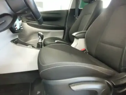 Photo 21 Hyundai I20  1.0 T-GDi 100 Hybrid 48V