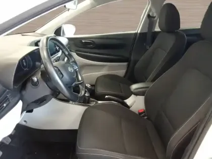 Photo 8 Hyundai I20  1.0 T-GDi 100 Hybrid 48V