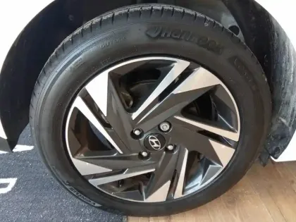 Photo 16 Hyundai I20  1.0 T-GDi 100 Hybrid 48V