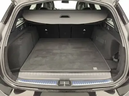 Photo 13 Mercedes Classe C Gén. V (S206) Ph1 AMG Line 5