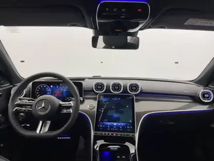 Photo 30 Mercedes Classe C Gén. V (S206) Ph1 AMG Line 5