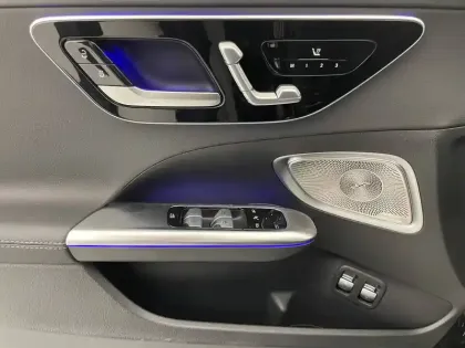 Photo 27 Mercedes Classe C Gén. V (S206) Ph1 AMG Line 5