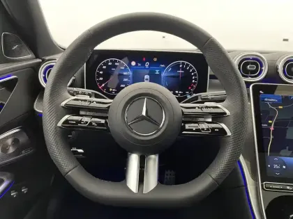 Photo 22 Mercedes Classe C Gén. V (S206) Ph1 AMG Line 5