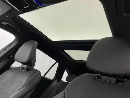 Photo 23 Mercedes Classe C Gén. V (S206) Ph1 AMG Line 5