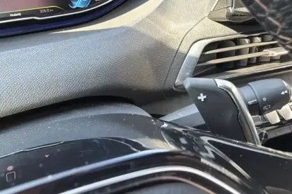 Photo 19 Peugeot 3008 Gén. II Ph2 GT 5