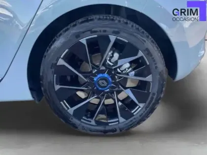 Photo 15 Renault Clio  E-Tech full hybrid 145