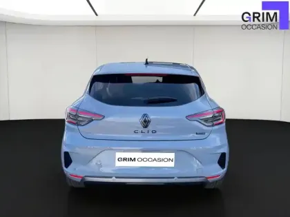 Photo 18 Renault Clio  E-Tech full hybrid 145