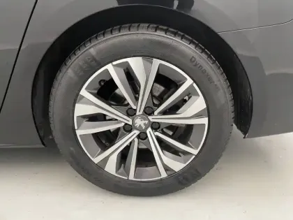 Photo 20 Peugeot 508  SW Hybrid 225 e-EAT8