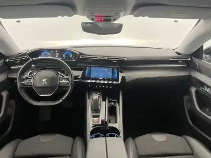 Photo 17 Peugeot 508  SW Hybrid 225 e-EAT8