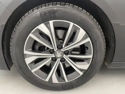 Photo 11 Peugeot 508  SW Hybrid 225 e-EAT8