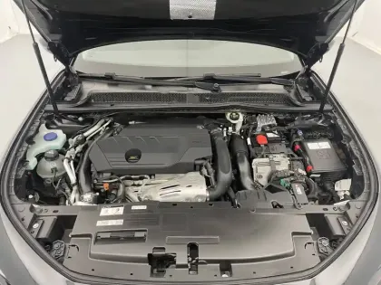 Photo 13 Peugeot 508  SW Hybrid 225 e-EAT8