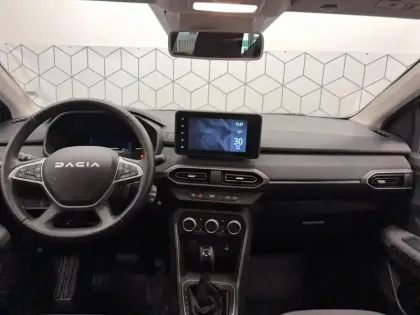 Photo 11 Dacia Jogger  Hybrid 140 7 places GSR2