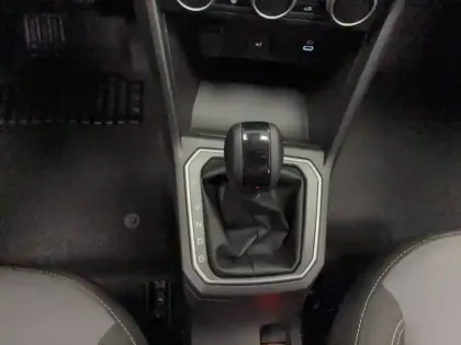 Photo 18 Dacia Jogger  Hybrid 140 7 places GSR2