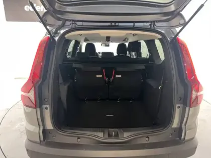 Photo 18 Dacia Jogger  Hybrid 140 7 places GSR2