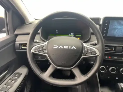 Photo 12 Dacia Jogger  Hybrid 140 7 places GSR2