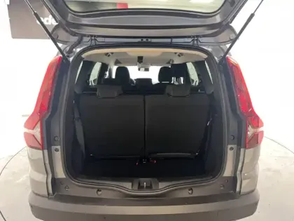 Photo 17 Dacia Jogger  Hybrid 140 7 places GSR2