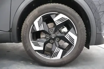 Photo 12 Renault Symbioz  E-Tech full hybrid 145