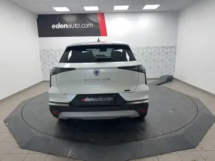 Photo 16 Renault Symbioz  E-Tech full hybrid 145