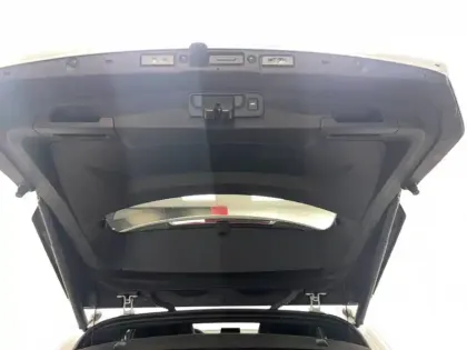 Photo 31 Renault Symbioz  E-Tech full hybrid 145