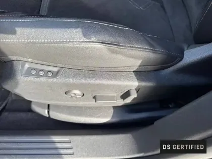 Photo 13 DS DS 7 DS7 Crossback Hybride E-Tense 225 EAT8