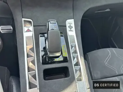 Photo 34 DS DS 7 DS7 Crossback Hybride E-Tense 225 EAT8