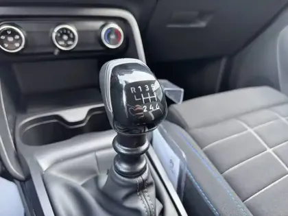 Photo 13 Citroën C3 Gén. IV Ph1 PLUS 5