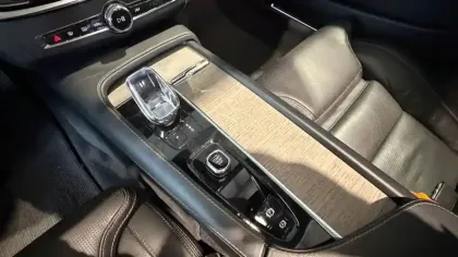 Photo 15 Volvo V90 Volvo /  Cross Country 2.0 B4 Mild-Hybrid Plus AWD