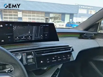 Photo 13 Peugeot 3008  Electrique 210 ch 73 kWh