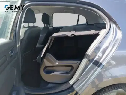 Photo 31 Renault Megane Mégane IV Berline Blue dCi 115 EDC