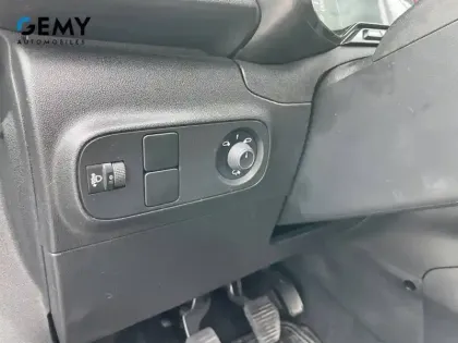 Photo 12 Citroën C3  PureTech 83 S&S BVM5