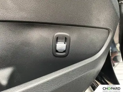 Photo 23 Mercedes Classe C  220 d 9G-Tronic