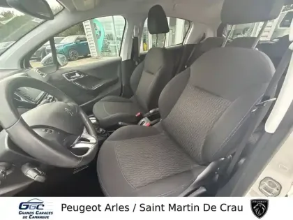 Photo 12 Peugeot 208  PureTech 82ch S&S BVM5