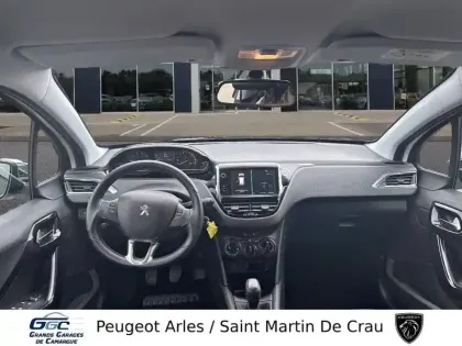 Photo 11 Peugeot 208  PureTech 82ch S&S BVM5