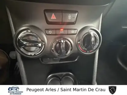 Photo 21 Peugeot 208  PureTech 82ch S&S BVM5