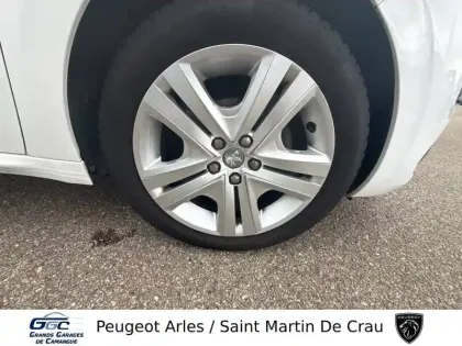 Photo 17 Peugeot 208  PureTech 82ch S&S BVM5