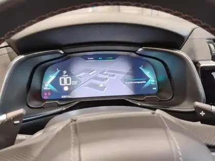 Photo 20 DS DS 7 DS7 Crossback Hybride E-Tense 300 EAT8 4x4 Performance Line+