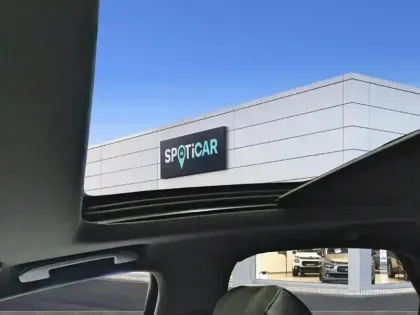 Photo 24 DS DS 7 DS7 Crossback Hybride E-Tense 300 EAT8 4x4 Performance Line+