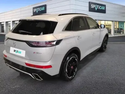 Photo 27 DS DS 7 DS7 Crossback Hybride E-Tense 300 EAT8 4x4 Performance Line+