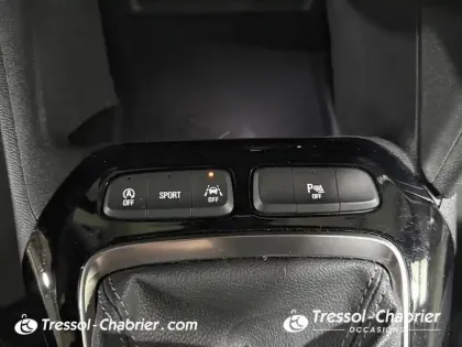 Photo 12 Opel Corsa  1.2 Turbo 100 ch BVM6 GS Line