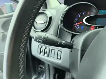 Photo 17 Renault Clio Gén. IV (B98) Ph2 Intens 5