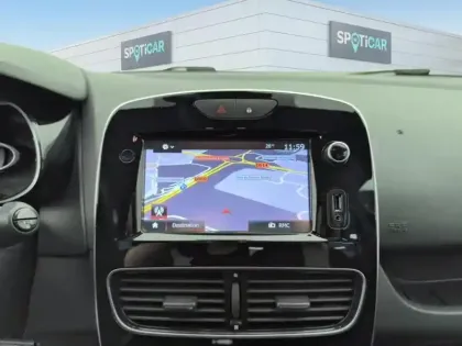 Photo 21 Renault Clio Gén. IV (B98) Ph2 Intens 5