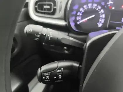 Photo 16 Citroën C3  BlueHDi 100 ch BVM6 Plus