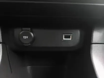 Photo 12 Citroën C3  BlueHDi 100 ch BVM6 Plus