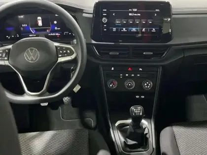 Photo 9 Volkswagen T-roc 1.0 TSI 116 Start/Stop BVM6