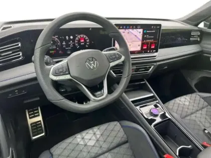 Photo 18 Volkswagen Tiguan Gén. III Ph1 R-Line 5