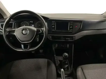 Photo 7 Volkswagen Polo BUSINESS 1.0 TSI 95 S&S BVM5 Trendline