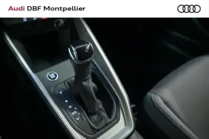 Photo 8 Audi A1 30 TFSI 110 ch S tronic 7 Advanced 2